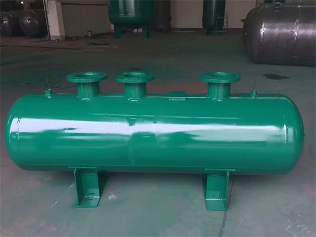 雨山雨山雨山蒸汽分气缸